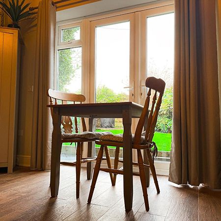 فيلا Beautiful Cotswold Couples Retreat بورتون أُنذ ووتر المظهر الخارجي الصورة